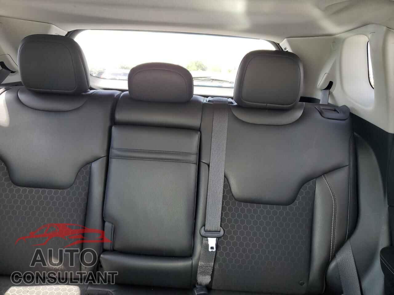 JEEP COMPASS 2018 - 3C4NJCBB5JT248218