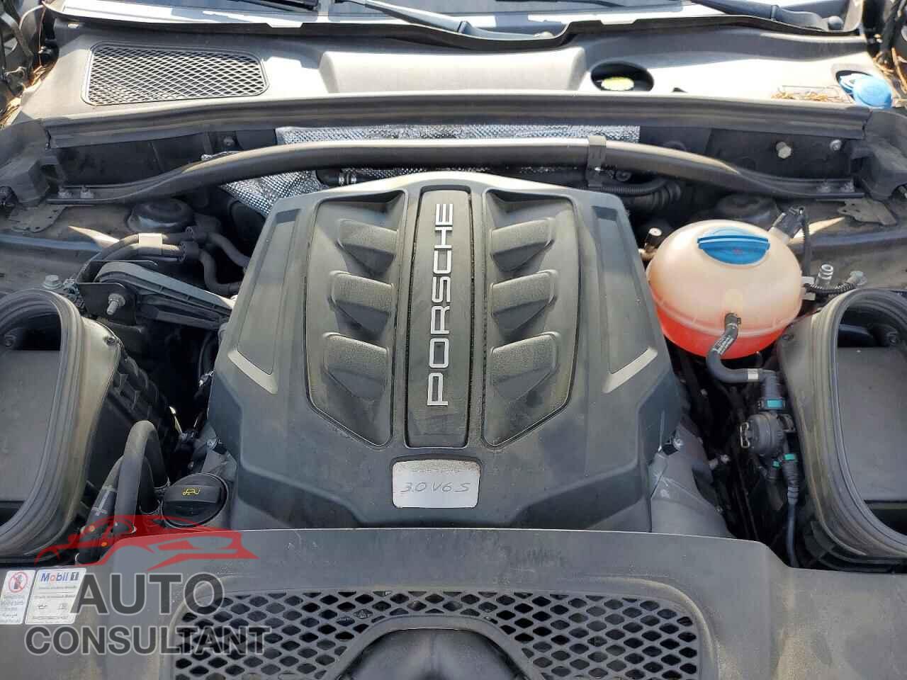 PORSCHE MACAN 2018 - WP1AB2A5XJLB33335
