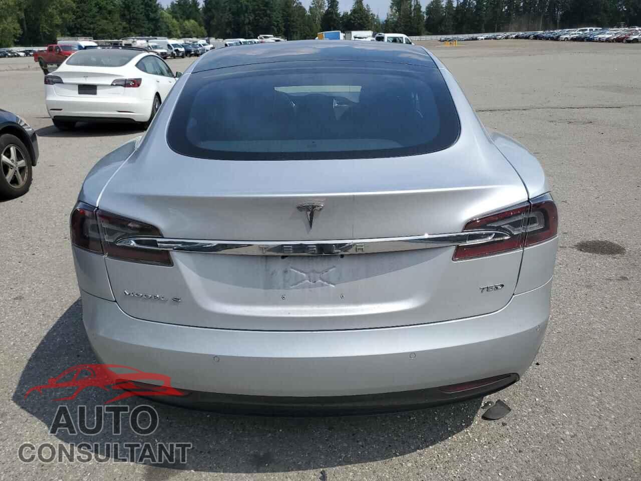 TESLA MODEL S 2017 - 5YJSA1E24HF228943