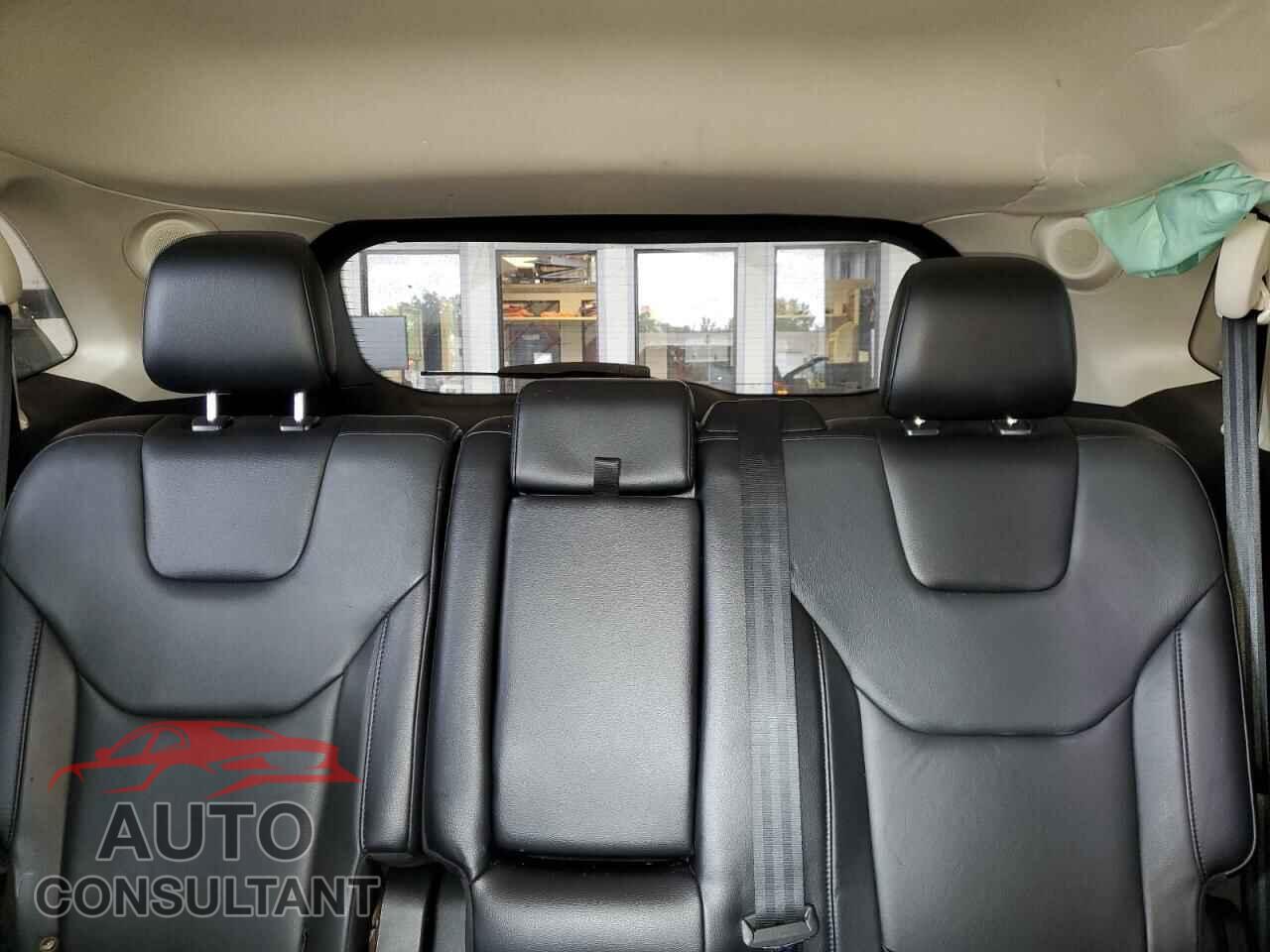 FORD EDGE 2017 - 2FMPK4K91HBB58106