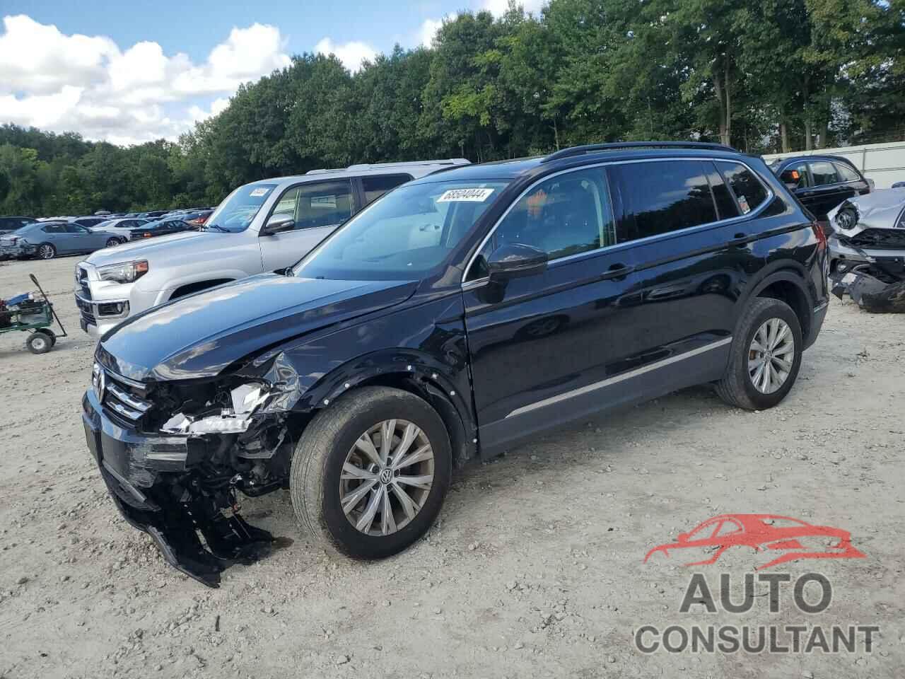 VOLKSWAGEN TIGUAN 2018 - 3VV2B7AX8JM101388