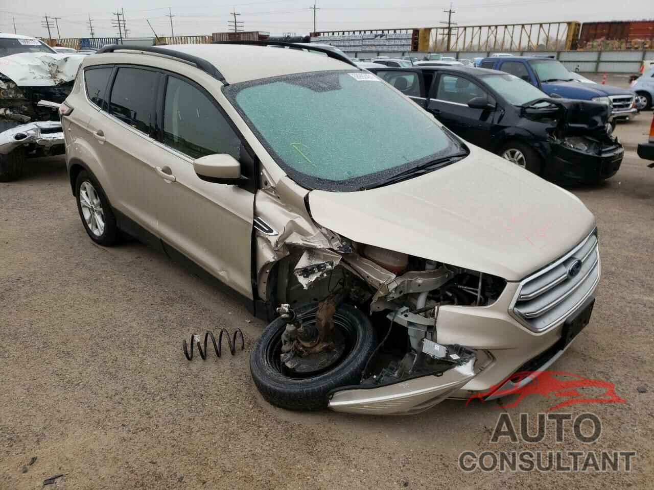 FORD ESCAPE 2017 - 1FMCU0GD5HUB80120