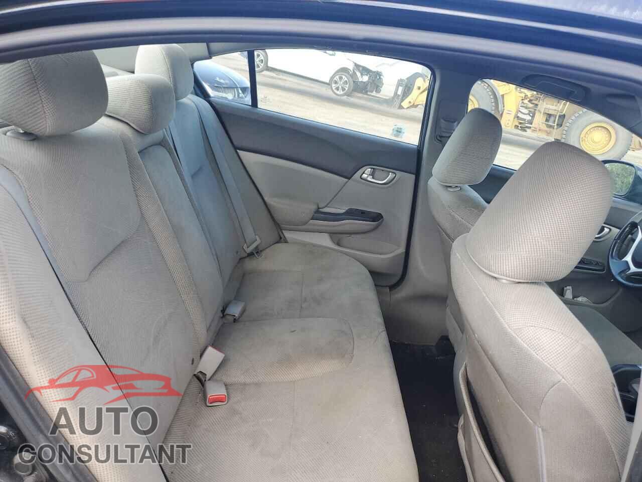 HONDA CIVIC 2012 - 2HGFB2E57CH007002