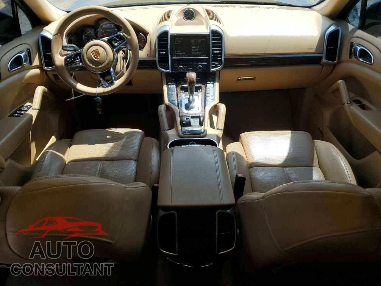 PORSCHE CAYENNE 2016 - WP1AA2A27GLA09363