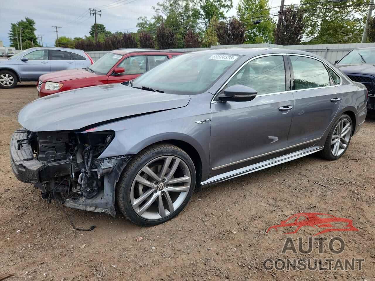 VOLKSWAGEN PASSAT 2019 - 1VWMA7A38KC007180