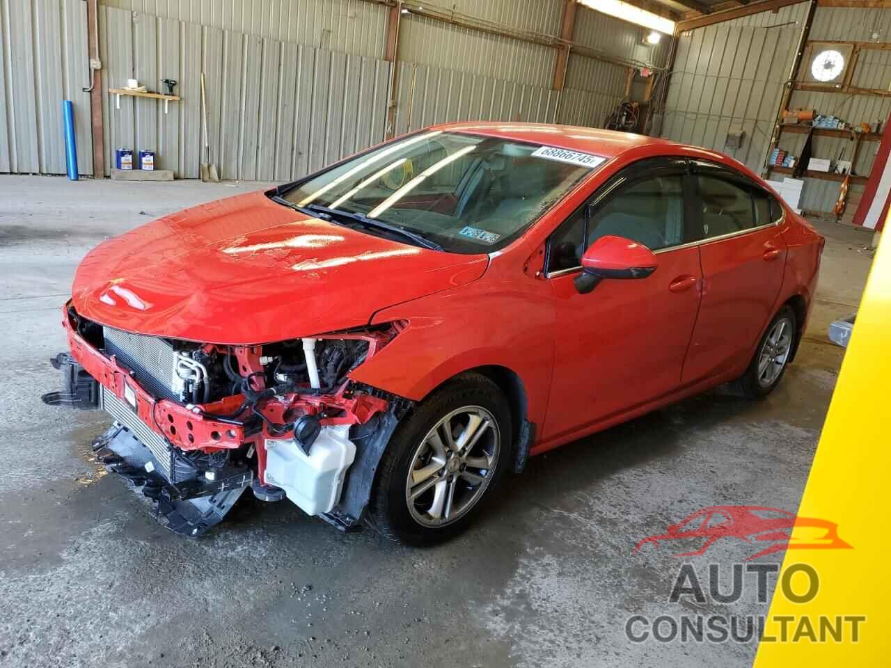 CHEVROLET CRUZE 2018 - 1G1BE5SM1J7125582