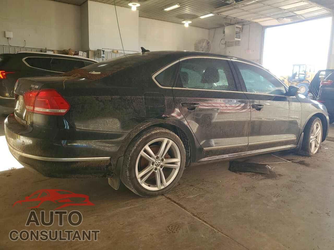 VOLKSWAGEN PASSAT 2015 - 1VWBS7A3XFC012701