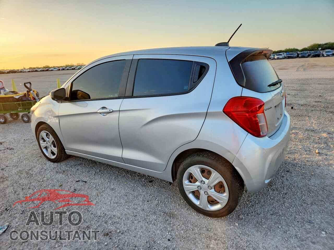 CHEVROLET SPARK 2019 - KL8CB6SA4KC701845