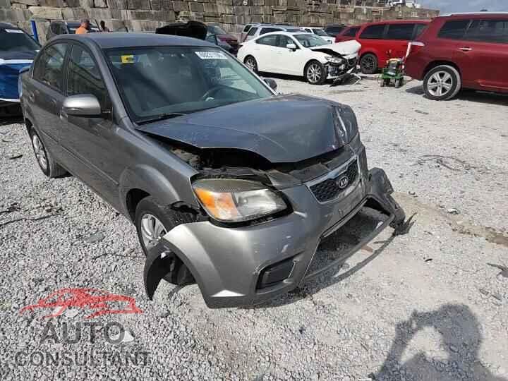 KIA RIO 2011 - KNADH4A36B6930301