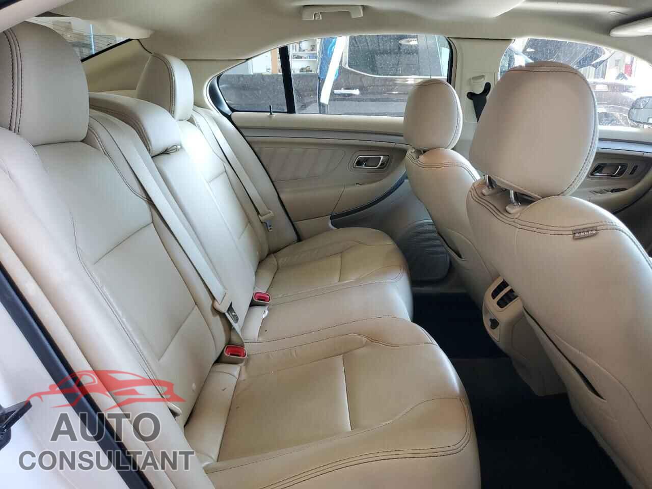 FORD TAURUS 2013 - 1FAHP2E81DG190872