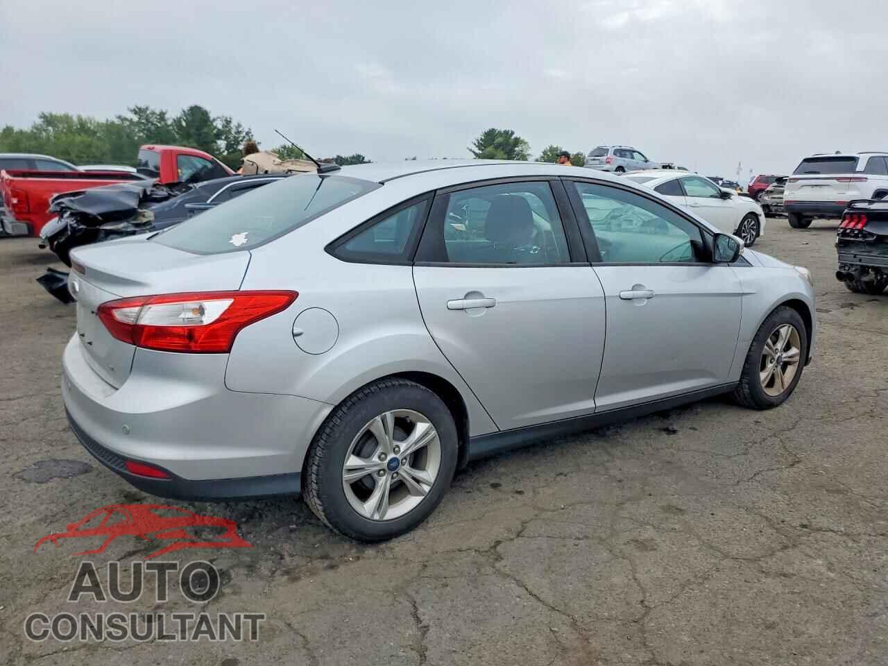 FORD FOCUS 2013 - 1FADP3F24DL218864