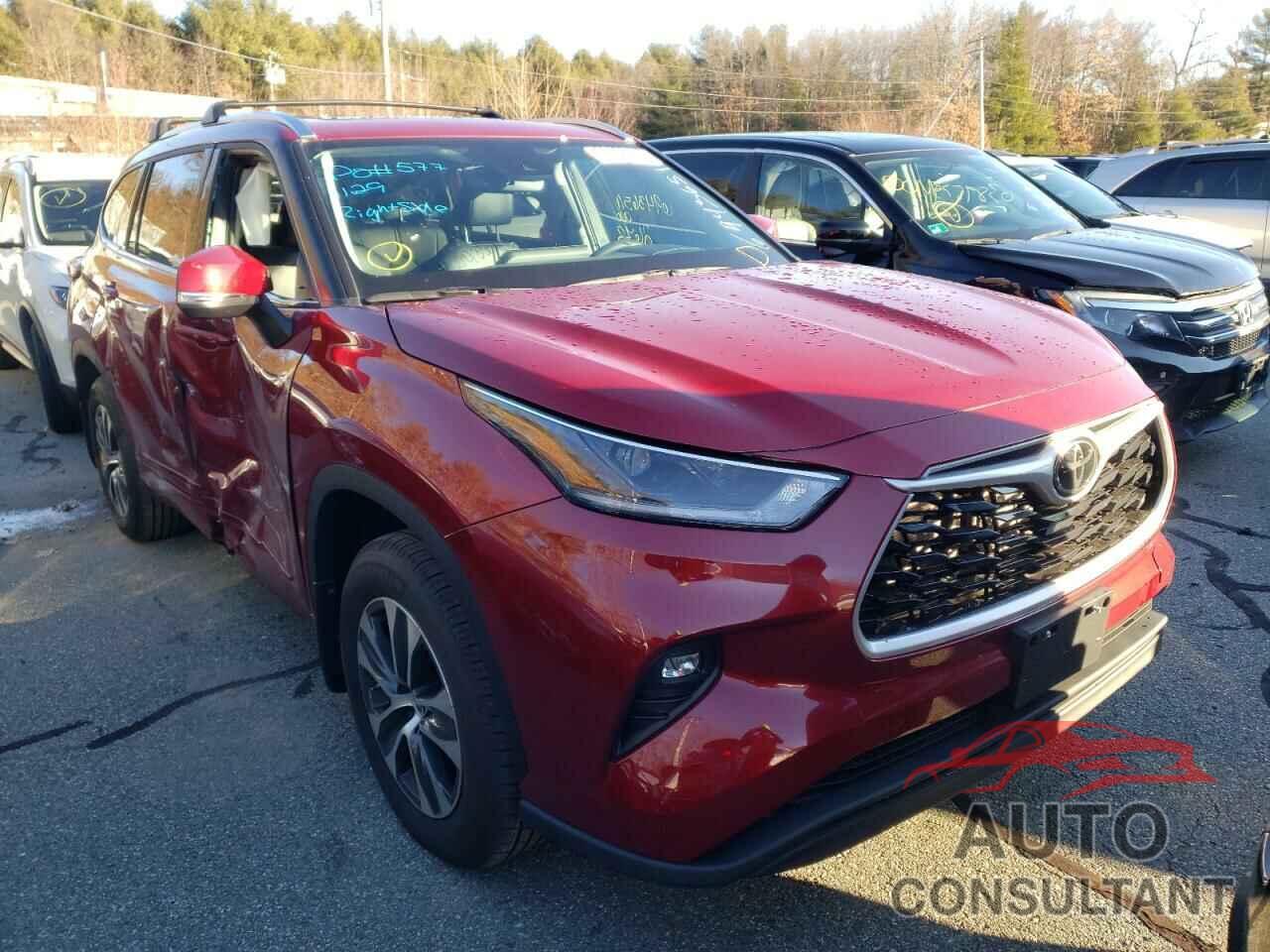 TOYOTA HIGHLANDER 2021 - 5TDGZRBH6MS558627