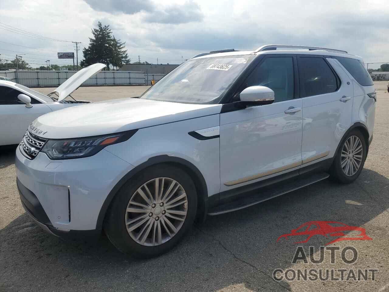 LAND ROVER DISCOVERY 2017 - SALRHBBK7HA023414