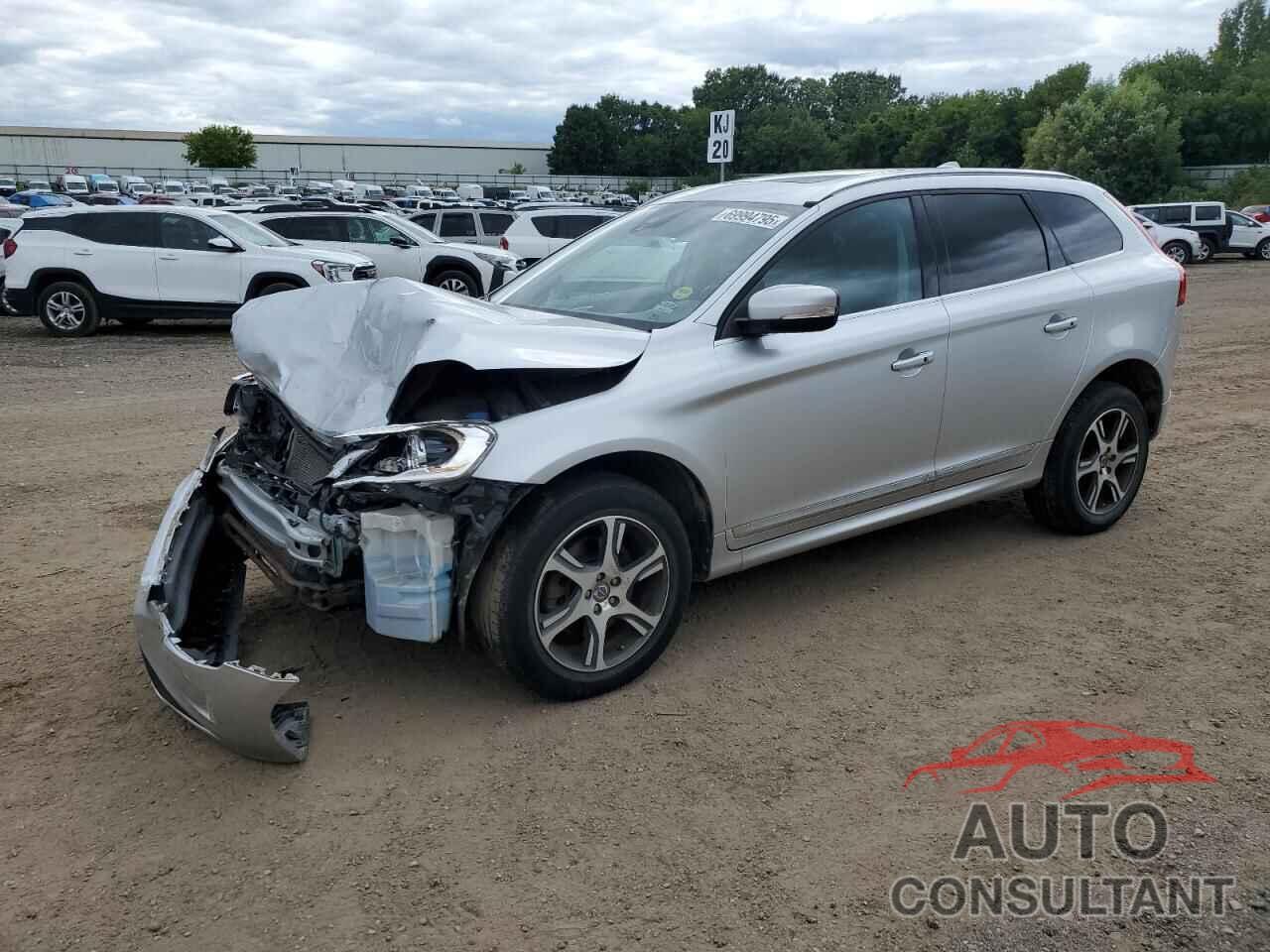VOLVO XC60 2015 - YV4902RC6F2583023