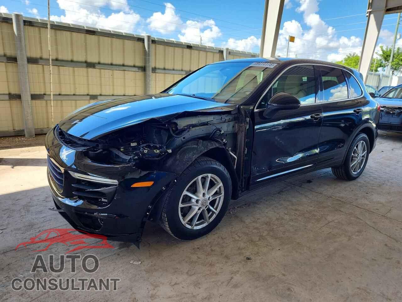 PORSCHE CAYENNE 2016 - WP1AA2A22GKA11821