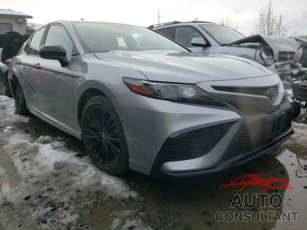 TOYOTA CAMRY 2021 - 4T1G11AK1MU431913