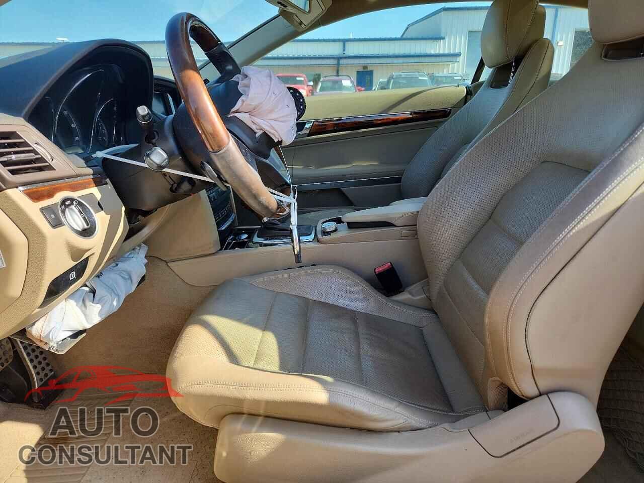 MERCEDES-BENZ E-CLASS 2012 - WDDKJ5KB5CF160139