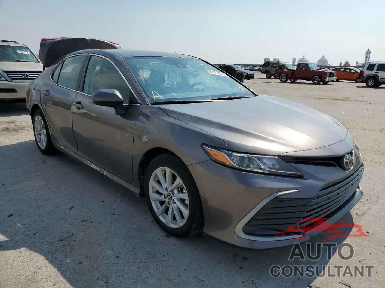 TOYOTA CAMRY 2021 - 4T1C11AK0MU477294