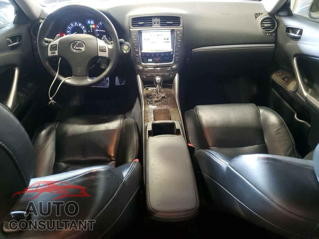 LEXUS IS 2012 - JTHCF5C27C5058506