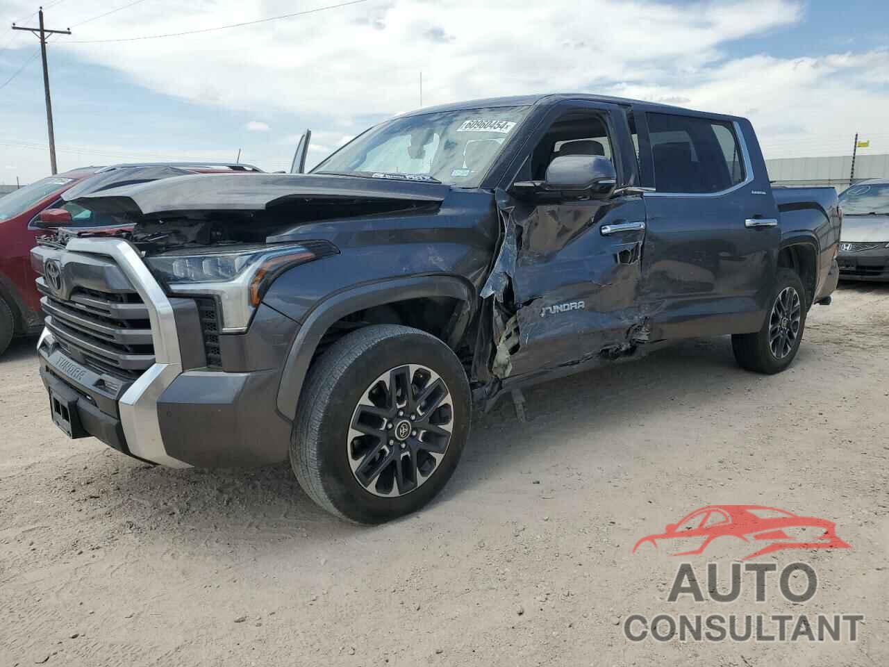 TOYOTA TUNDRA 2023 - 5TFJC5DB1PX018268