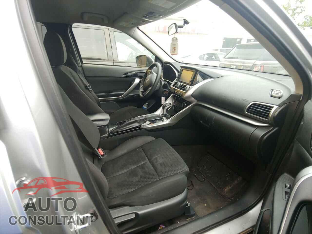 MITSUBISHI ECLIPSE 2019 - JA4AT3AA1KZ033893