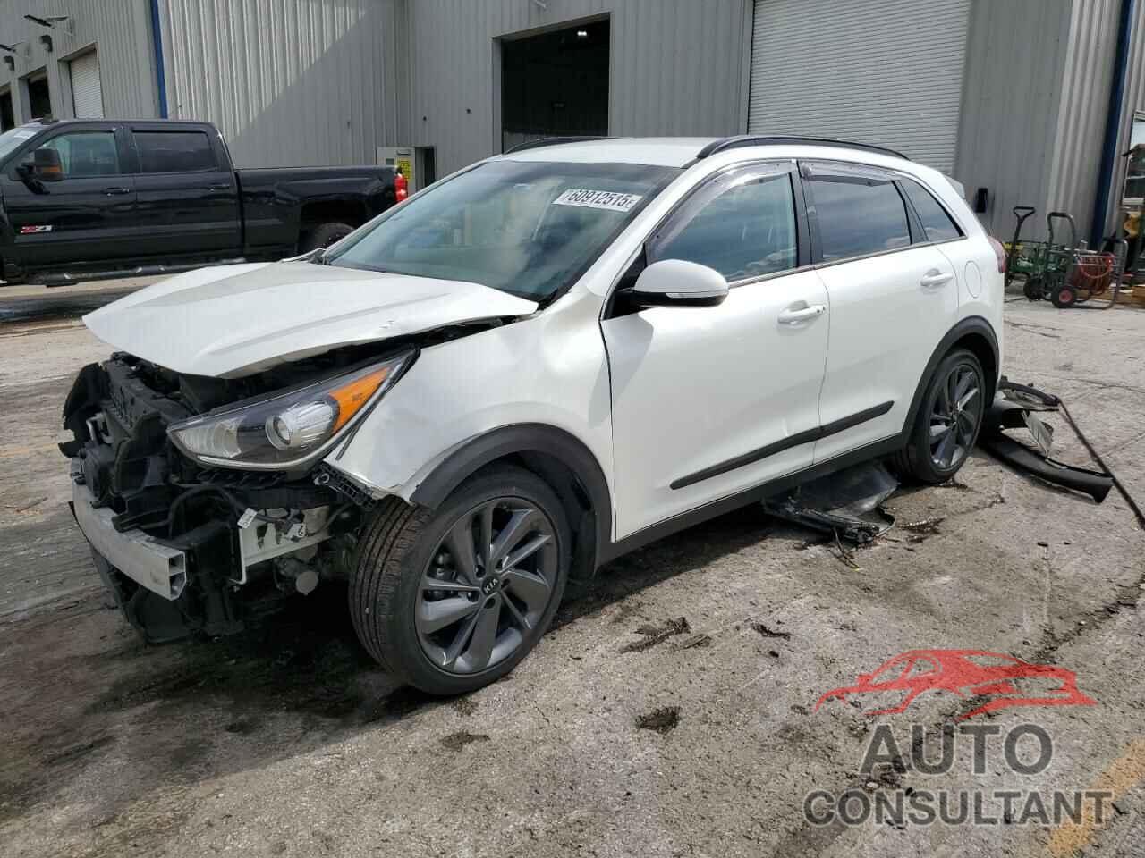 KIA NIRO 2017 - KNDCC3LC7H5057385