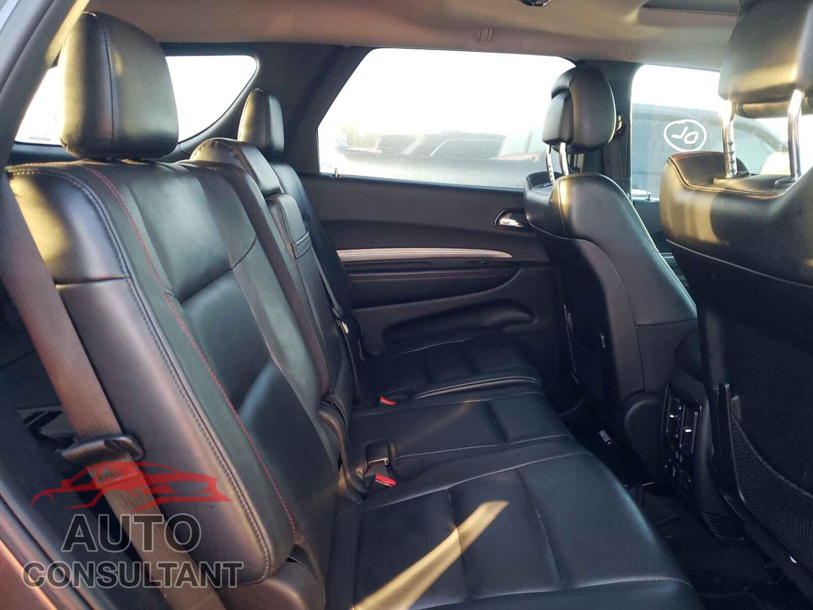 DODGE DURANGO 2018 - 1C4RDJDG4JC102135