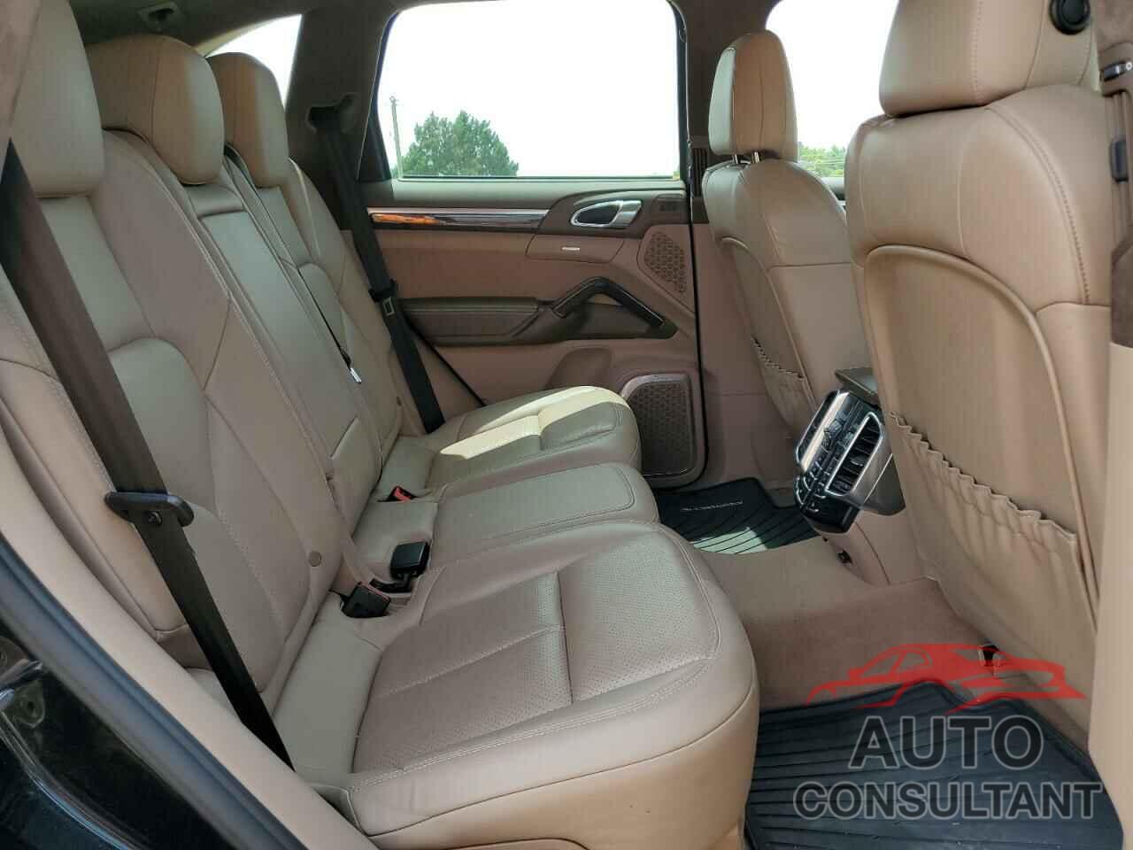 PORSCHE CAYENNE 2012 - WP1AC2A25CLA83496
