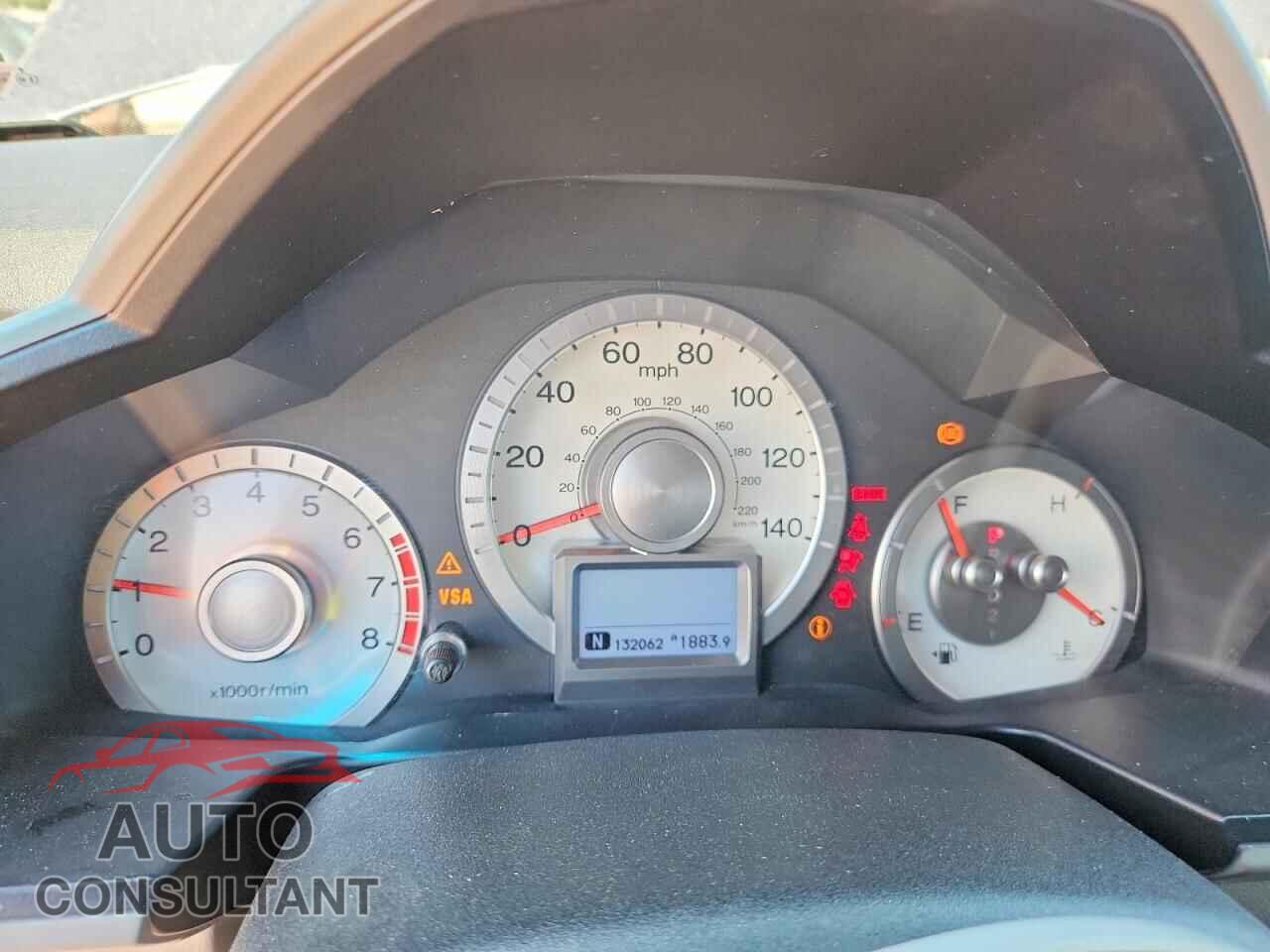 HONDA PILOT 2011 - 5FNYF4H99BB024832