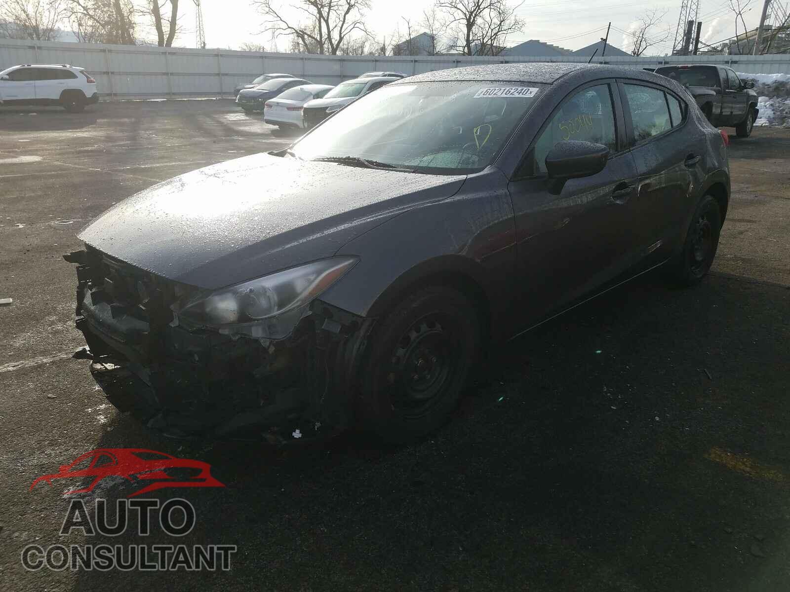 MAZDA 3 2016 - 3MZBM1J79GM309100