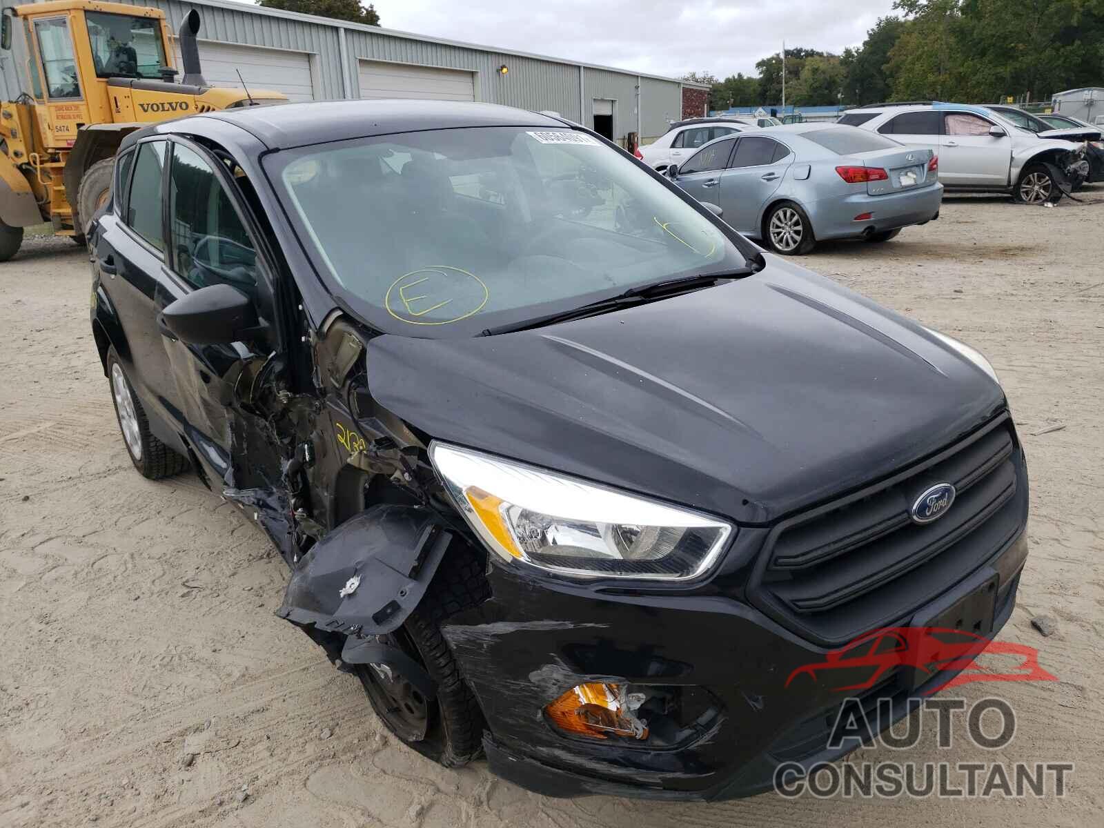 FORD ESCAPE 2017 - 1FMCU0F78HUE30865