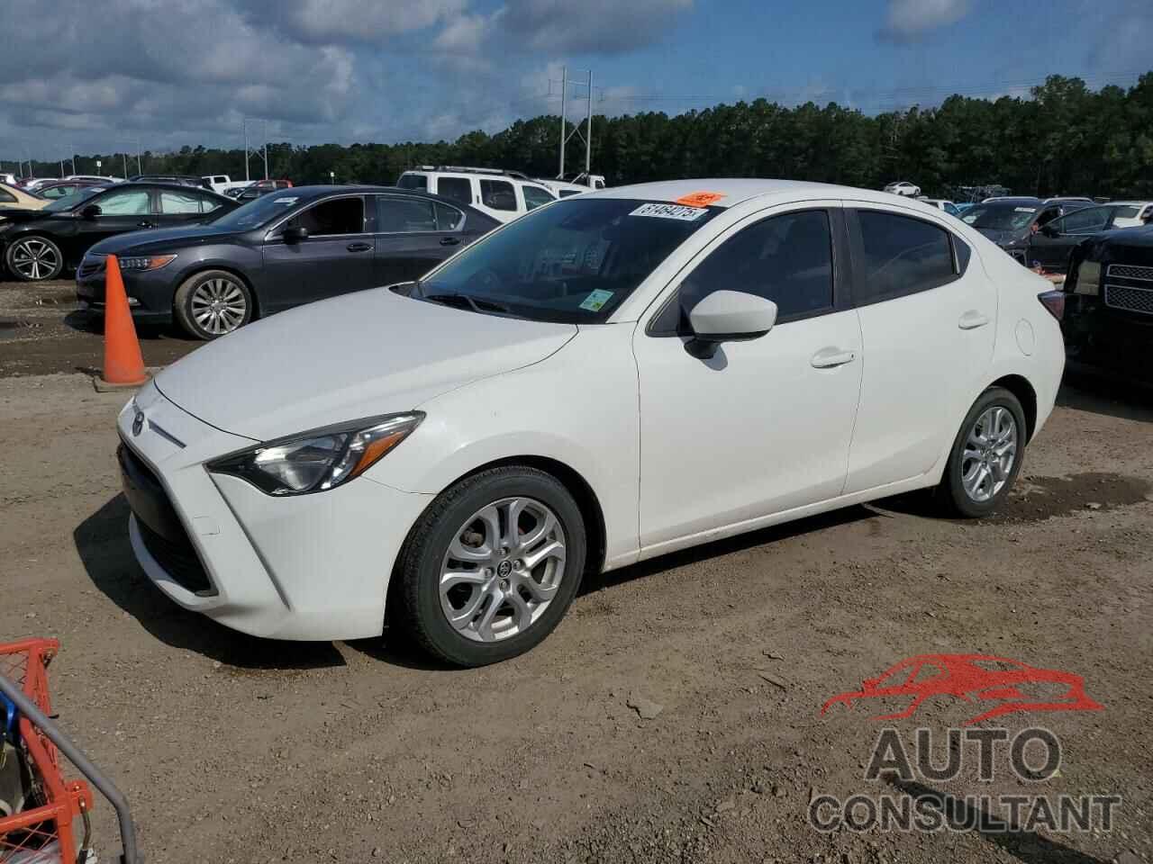 TOYOTA YARIS 2018 - 3MYDLBYV0JY307438