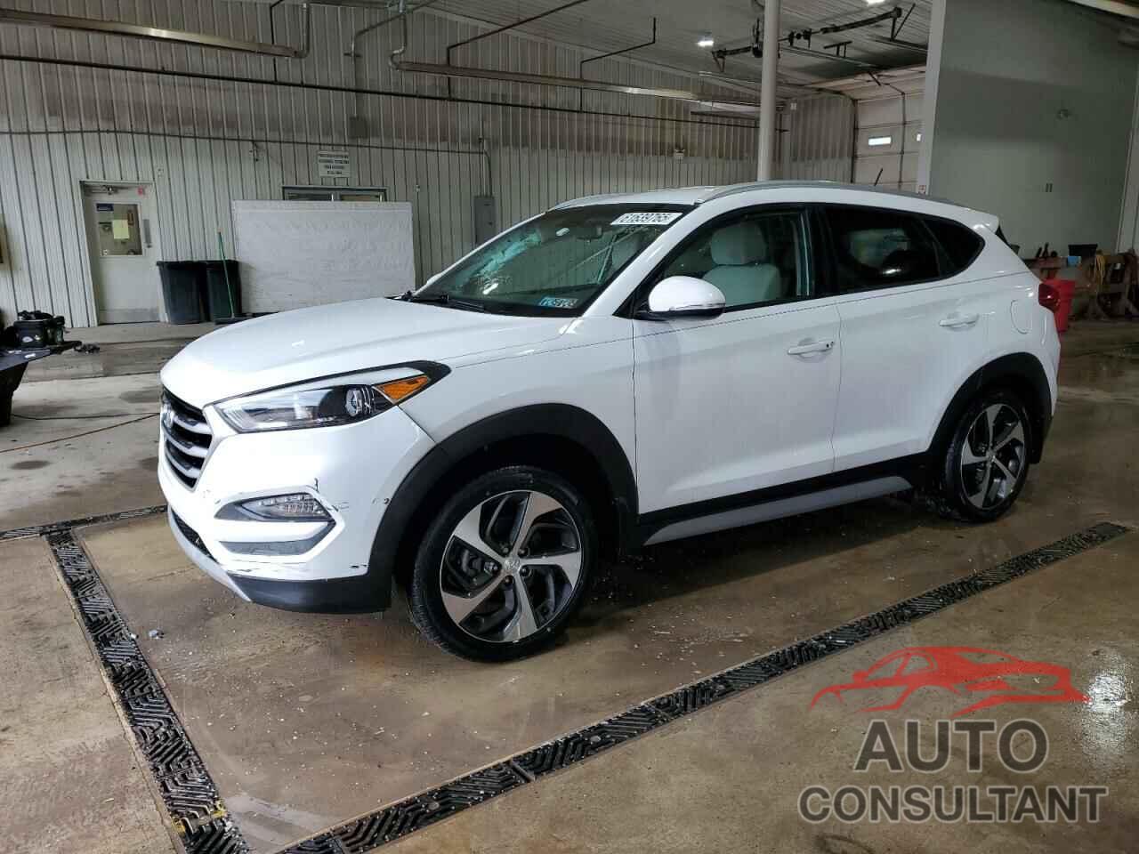 HYUNDAI TUCSON 2017 - KM8J3CA24HU383616