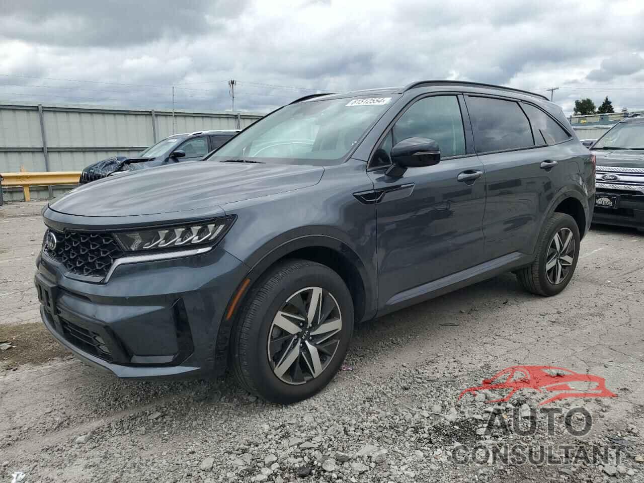 KIA SORENTO 2021 - 5XYRHDLF7MG023718