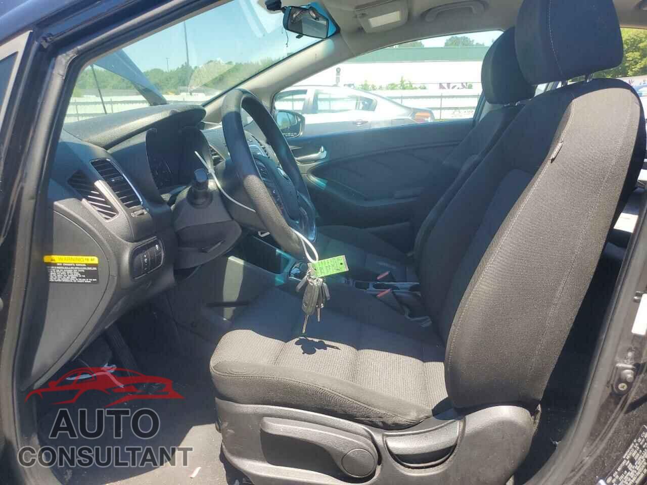 KIA FORTE 2017 - 3KPFK4A77HE052476