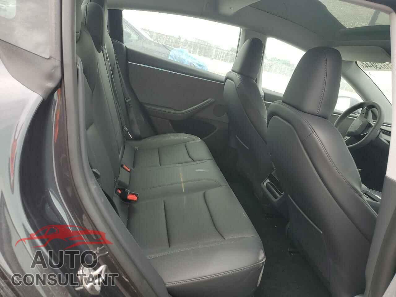 TESLA MODEL 3 2024 - 5YJ3E1EA2RF765473