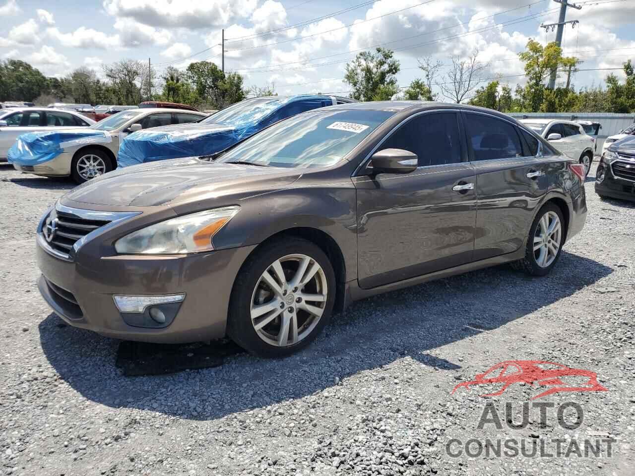 NISSAN ALTIMA 2013 - 1N4BL3AP7DN442110