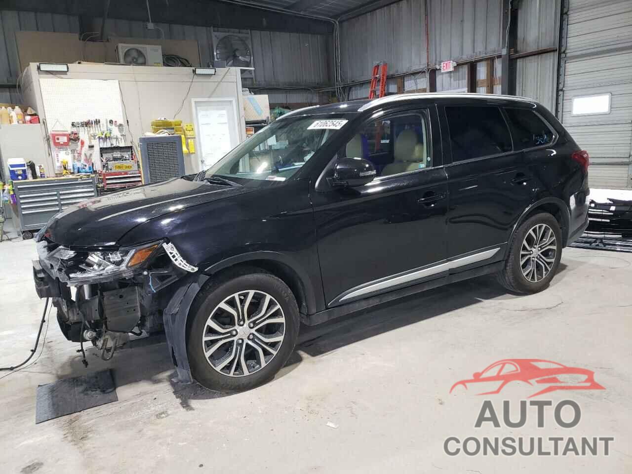 MITSUBISHI OUTLANDER 2017 - JA4AD3A38HZ002714