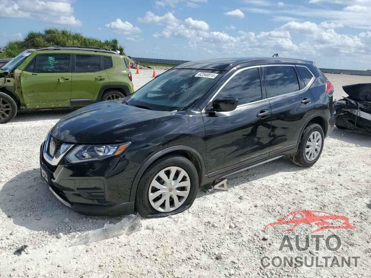 NISSAN ROGUE 2017 - KNMAT2MT4HP608229