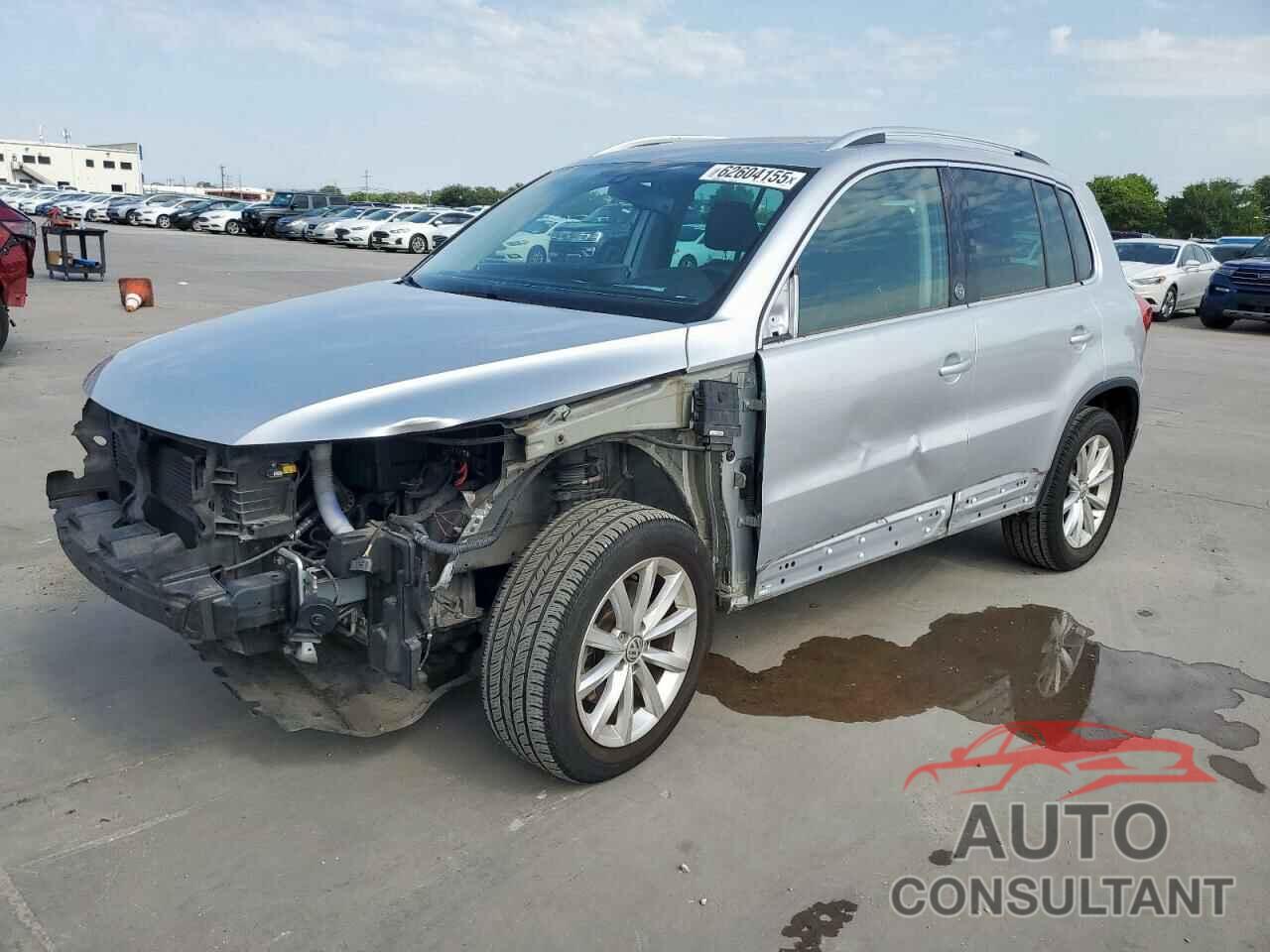 VOLKSWAGEN TIGUAN 2017 - WVGRV7AX8HK002118