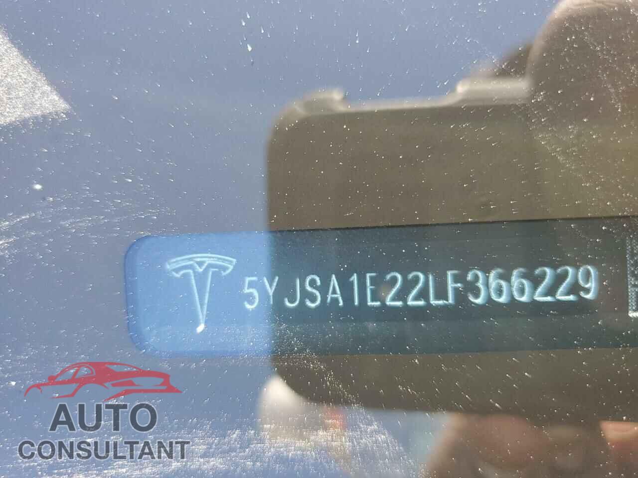 TESLA MODEL S 2020 - 5YJSA1E22LF366229
