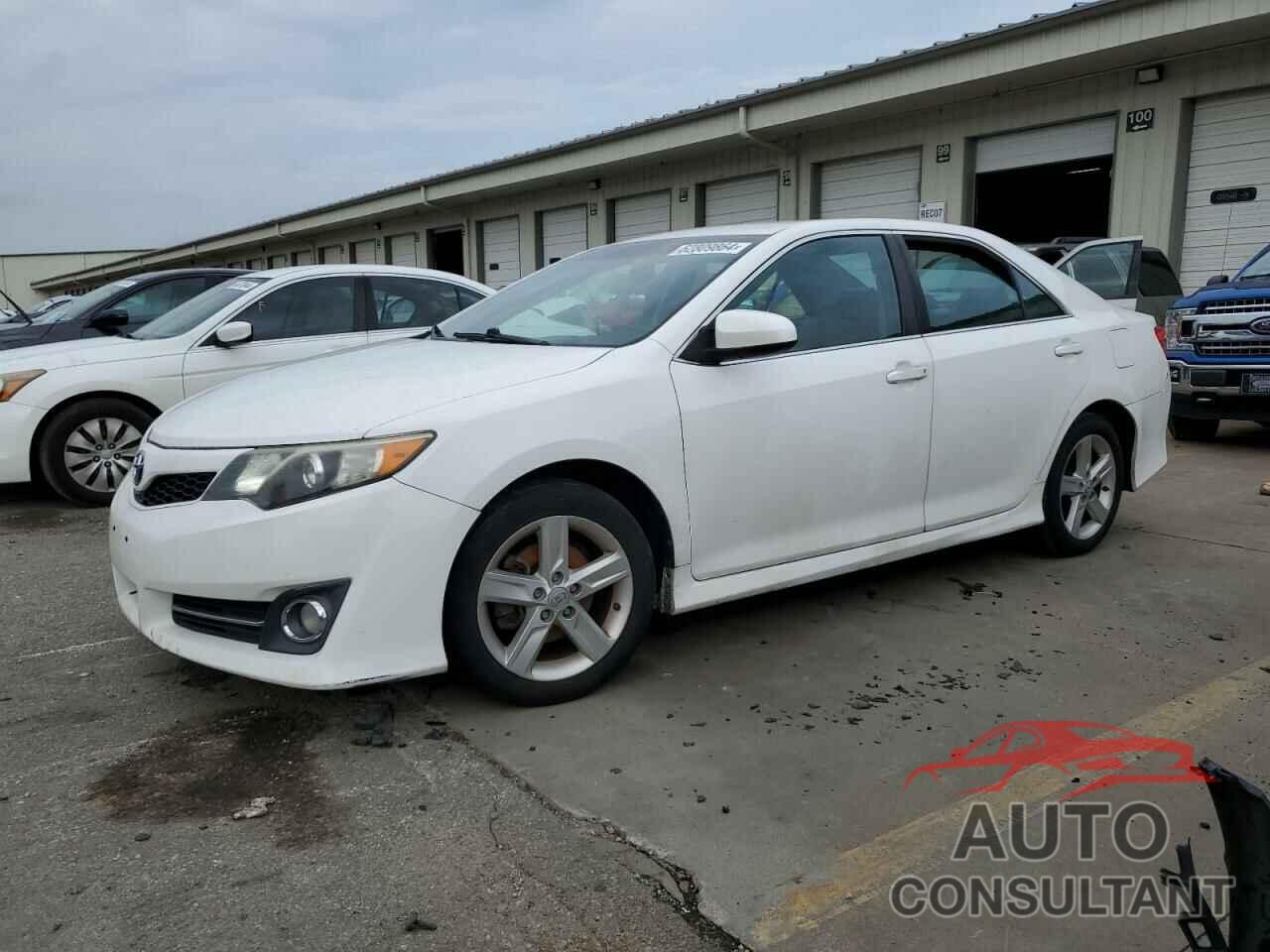 TOYOTA CAMRY 2014 - 4T1BF1FK4EU384740