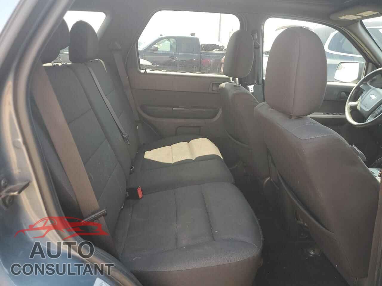 FORD ESCAPE 2010 - 1FMCU9DG0AKC62759