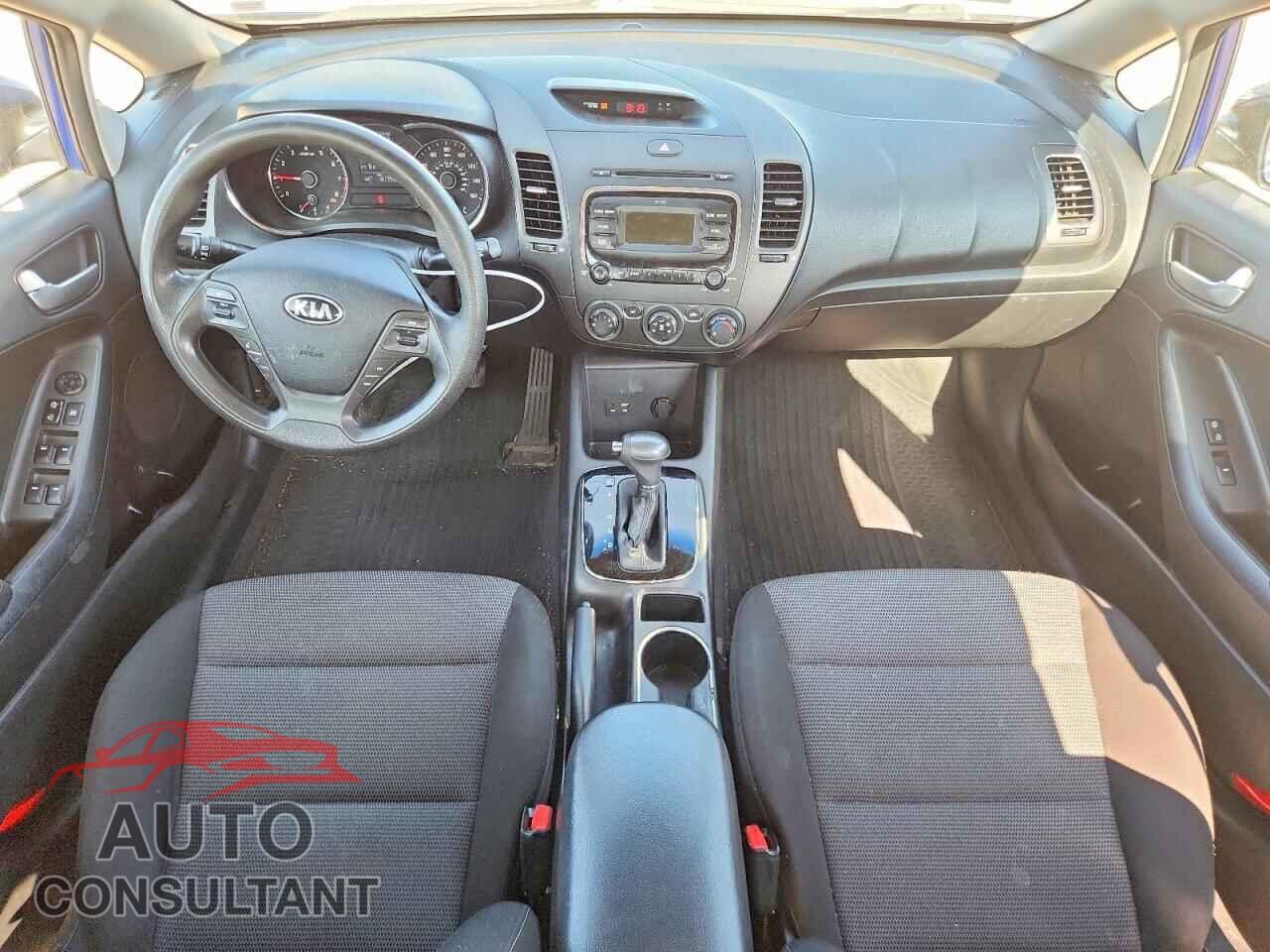 KIA FORTE 2017 - 3KPFK4A72HE040008