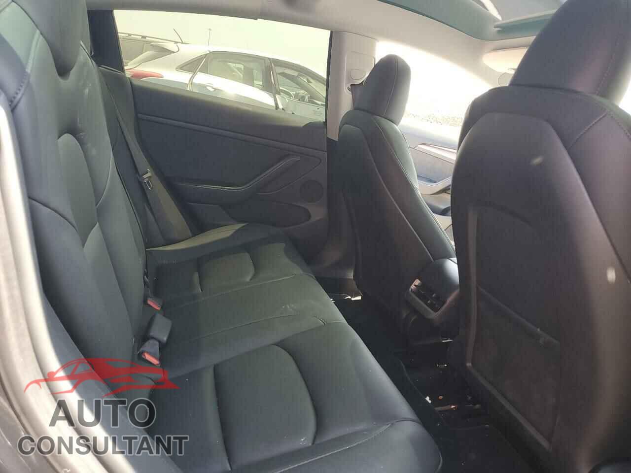 TESLA MODEL 3 2023 - 5YJ3E1EB2PF659207