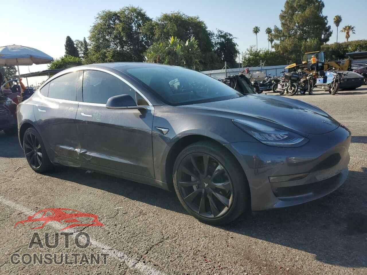 TESLA MODEL 3 2019 - 5YJ3E1EA2KF417176