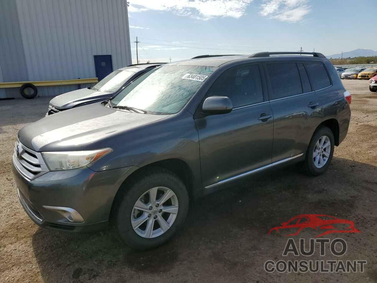 TOYOTA HIGHLANDER 2013 - 5TDBK3EH9DS184960