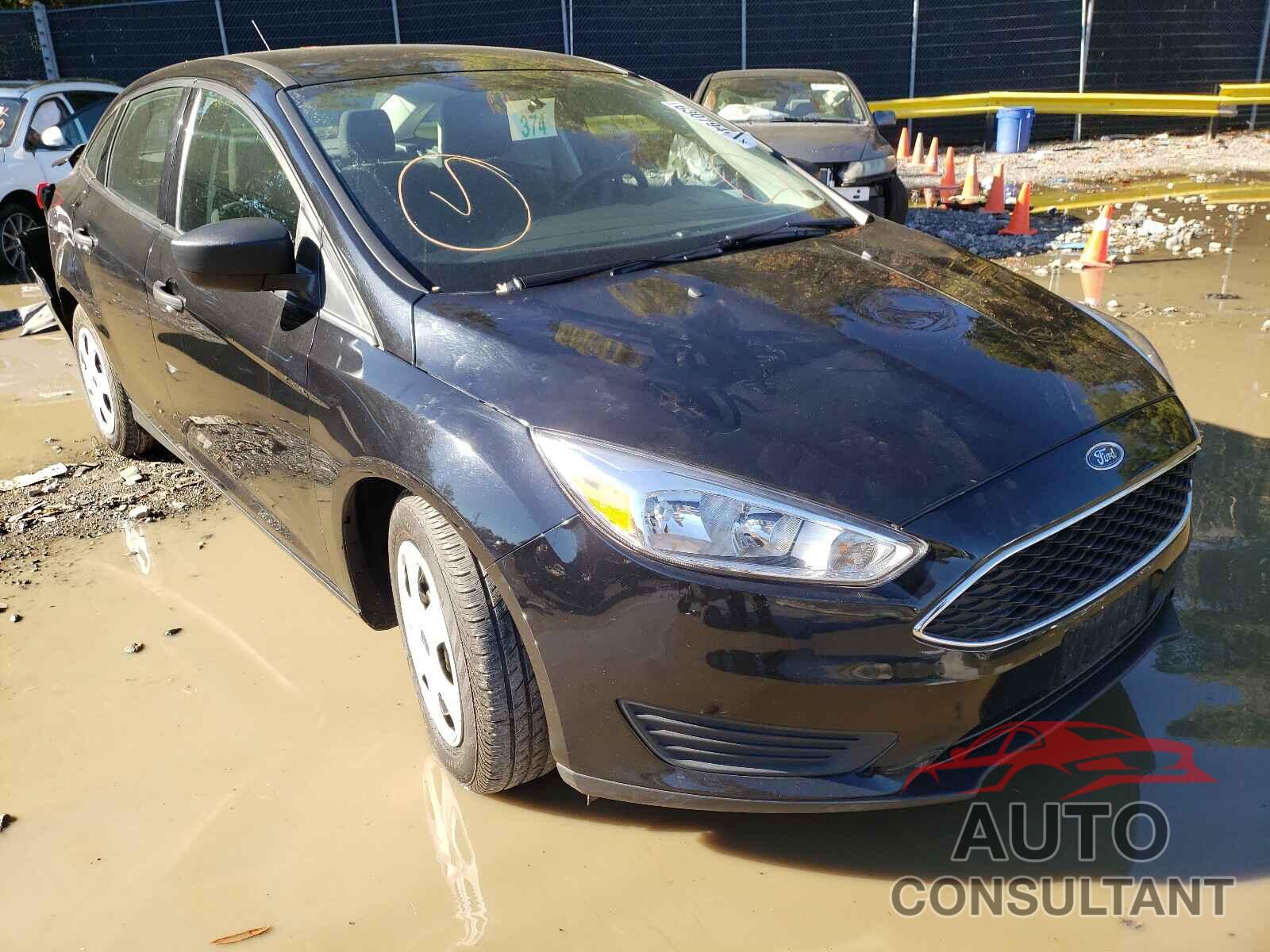 FORD FOCUS 2018 - 1FADP3E29JL248486