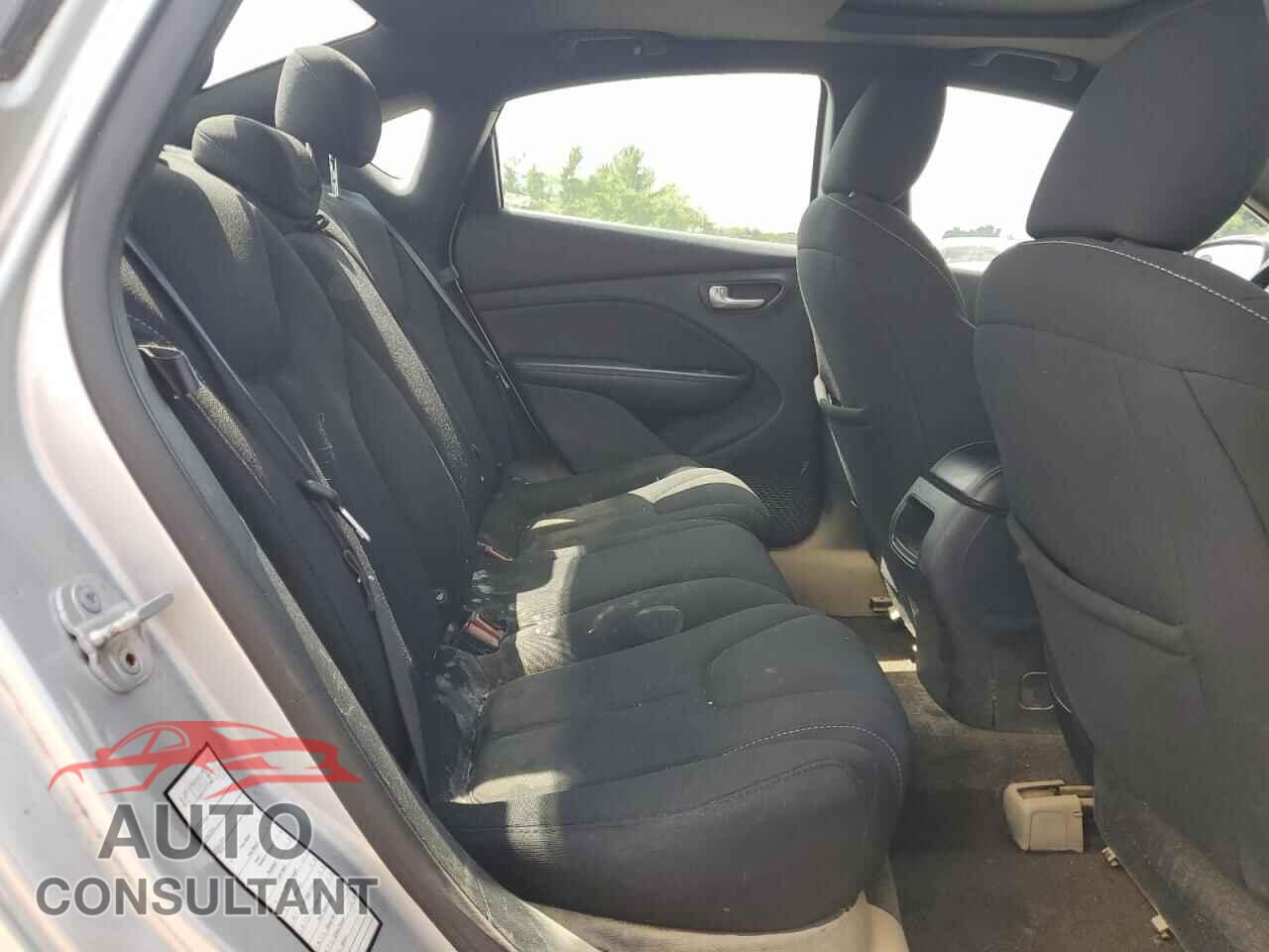 DODGE DART 2013 - 1C3CDFCA1DD268051