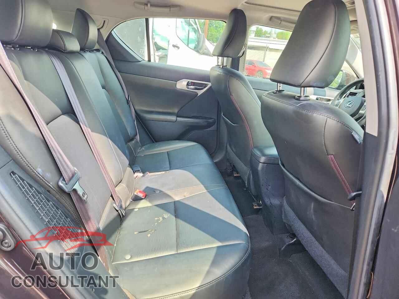 LEXUS CT 200 2013 - JTHKD5BH8D2153800